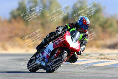 media/Jan-08-2022-SoCal Trackdays (Sat) [[1ec2777125]]/Turn 7 (1035am)/